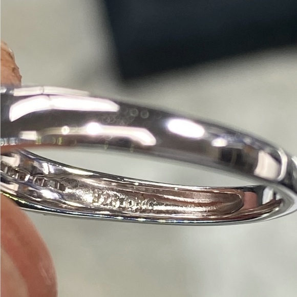 Genuine 0.50 Carat Diamond Bypass Ring ~ Baguette Diamond Cluster Wrap Band - Picture 11 of 15